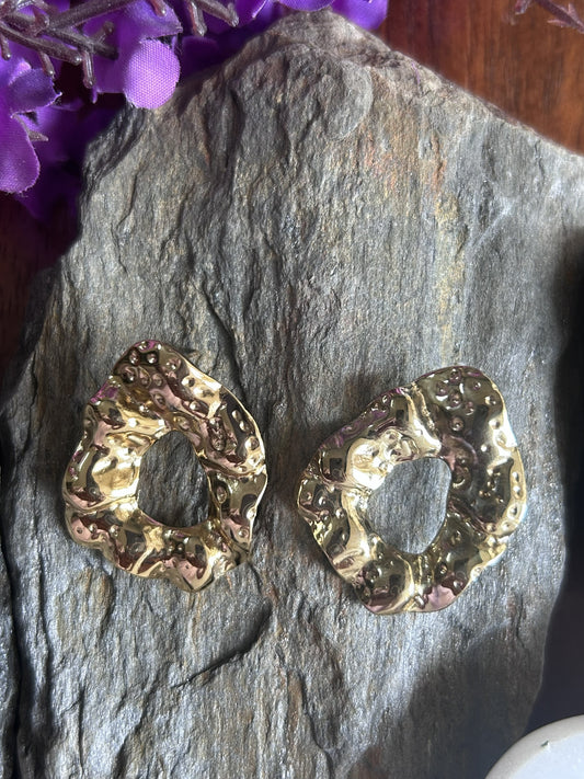 Halo Textured Studs
